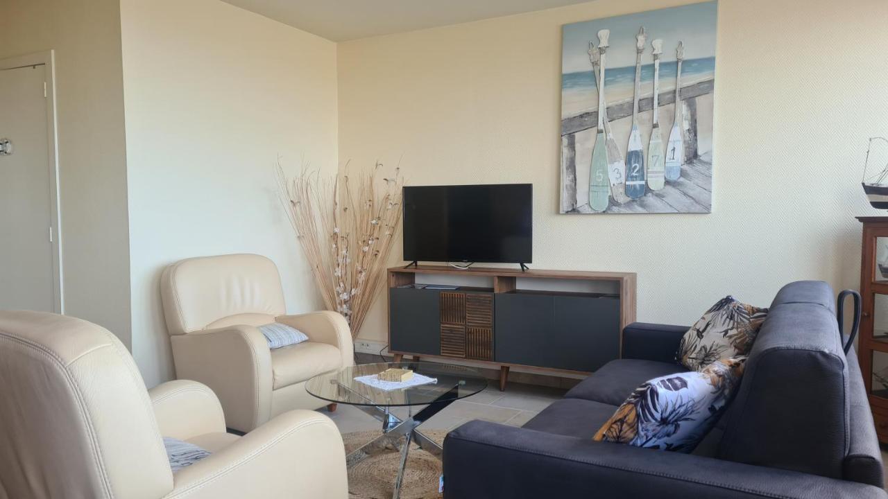 Residence Du Bord De Mer 9 Appartements Avec Une Vraie Vue Mer 勒特雷波尔 外观 照片