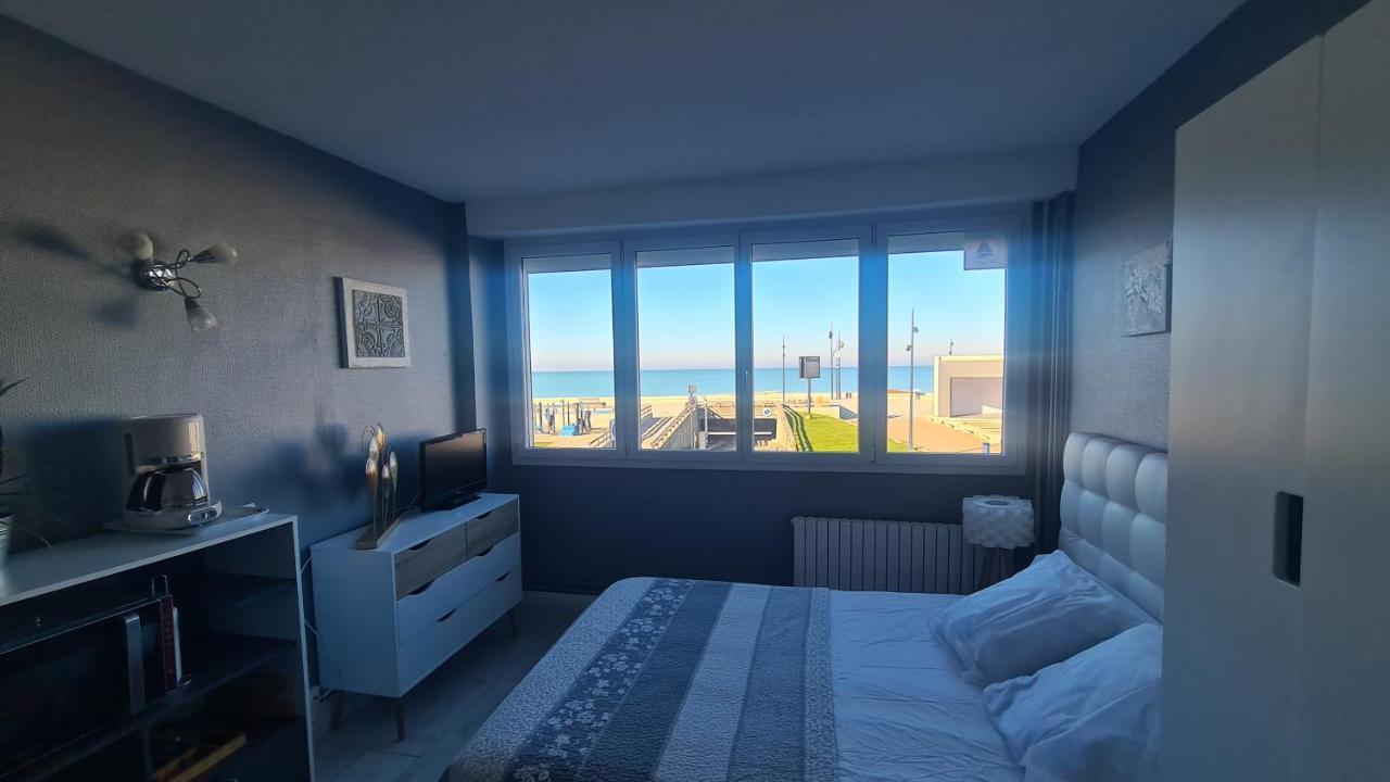 Residence Du Bord De Mer 9 Appartements Avec Une Vraie Vue Mer 勒特雷波尔 外观 照片