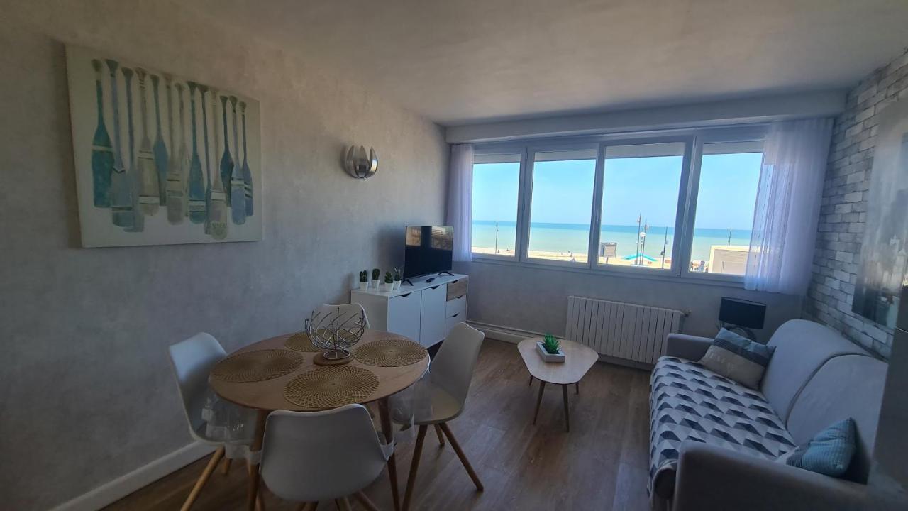 Residence Du Bord De Mer 9 Appartements Avec Une Vraie Vue Mer 勒特雷波尔 外观 照片